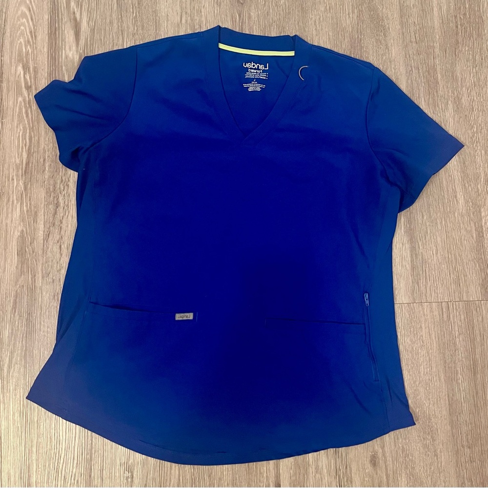 Scrub top and pants